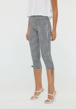 Lee Cooper Georgia - Shorts - Navy 7 Lee Cooper Georgia - Shorts - Navy -Stijl Verkoop 26d35a1e35c04740b047a39a7f0f5d6b